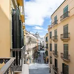 Julieta Historical Apartment by AlohaMálaga